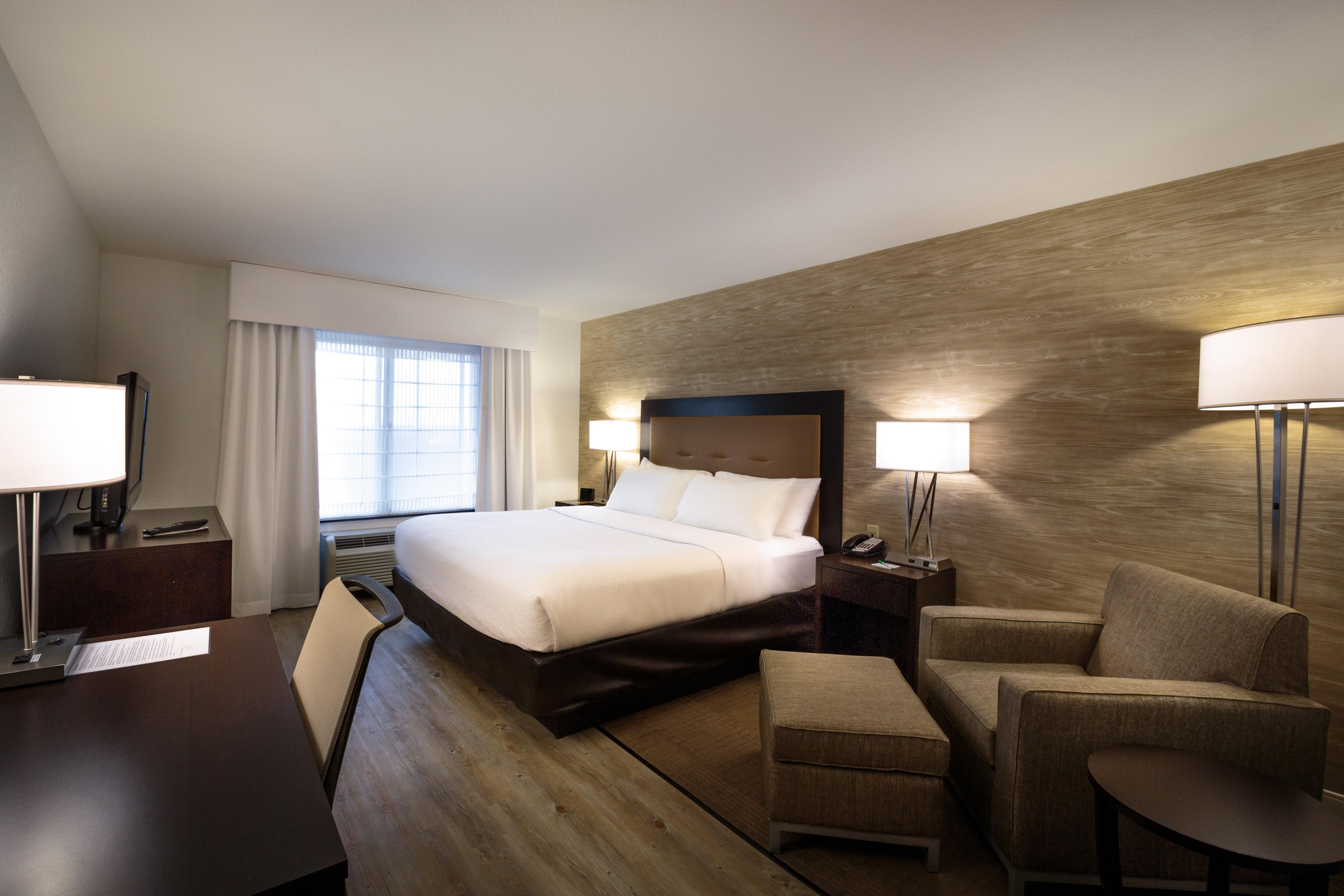 Holiday Inn Hotel & Suites Bloomington Airport By Ihg Ngoại thất bức ảnh
