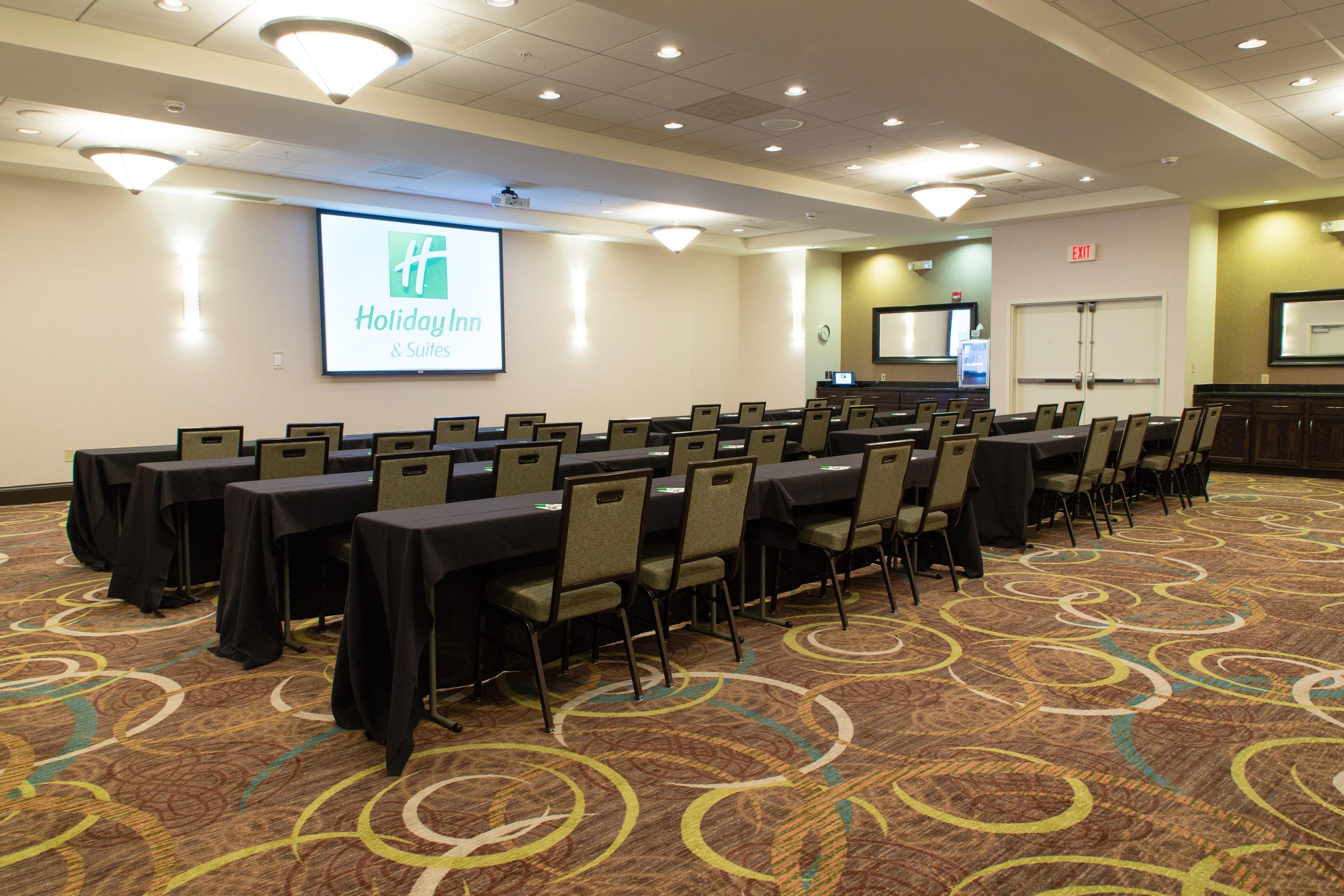 Holiday Inn Hotel & Suites Bloomington Airport By Ihg Ngoại thất bức ảnh