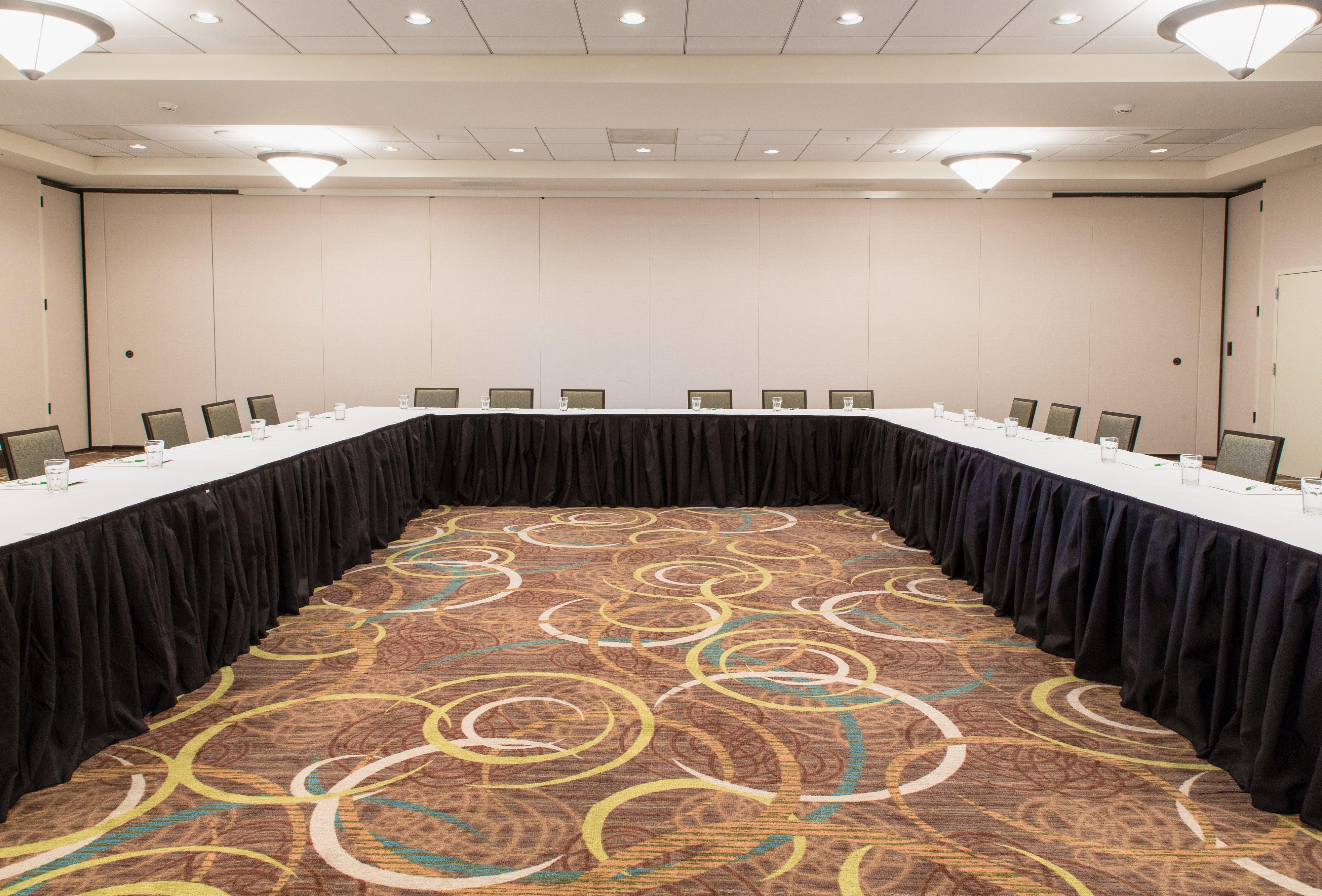 Holiday Inn Hotel & Suites Bloomington Airport By Ihg Ngoại thất bức ảnh