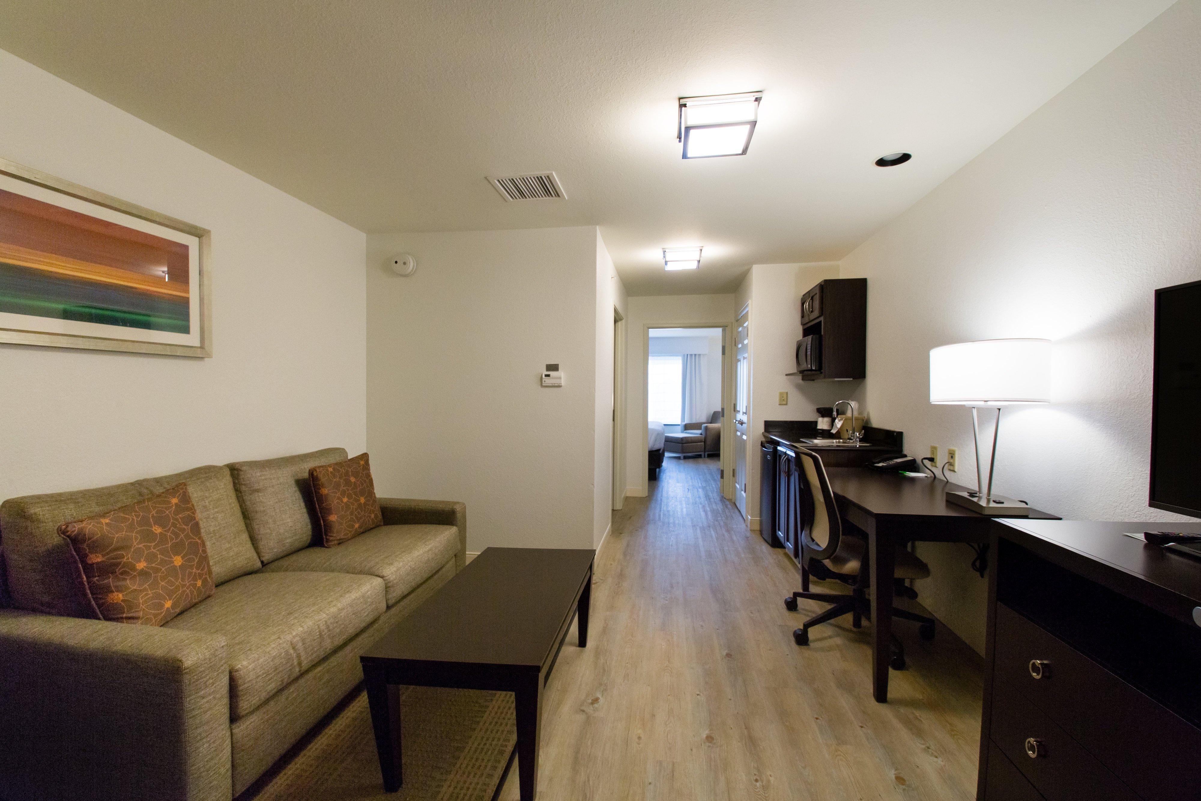 Holiday Inn Hotel & Suites Bloomington Airport By Ihg Ngoại thất bức ảnh