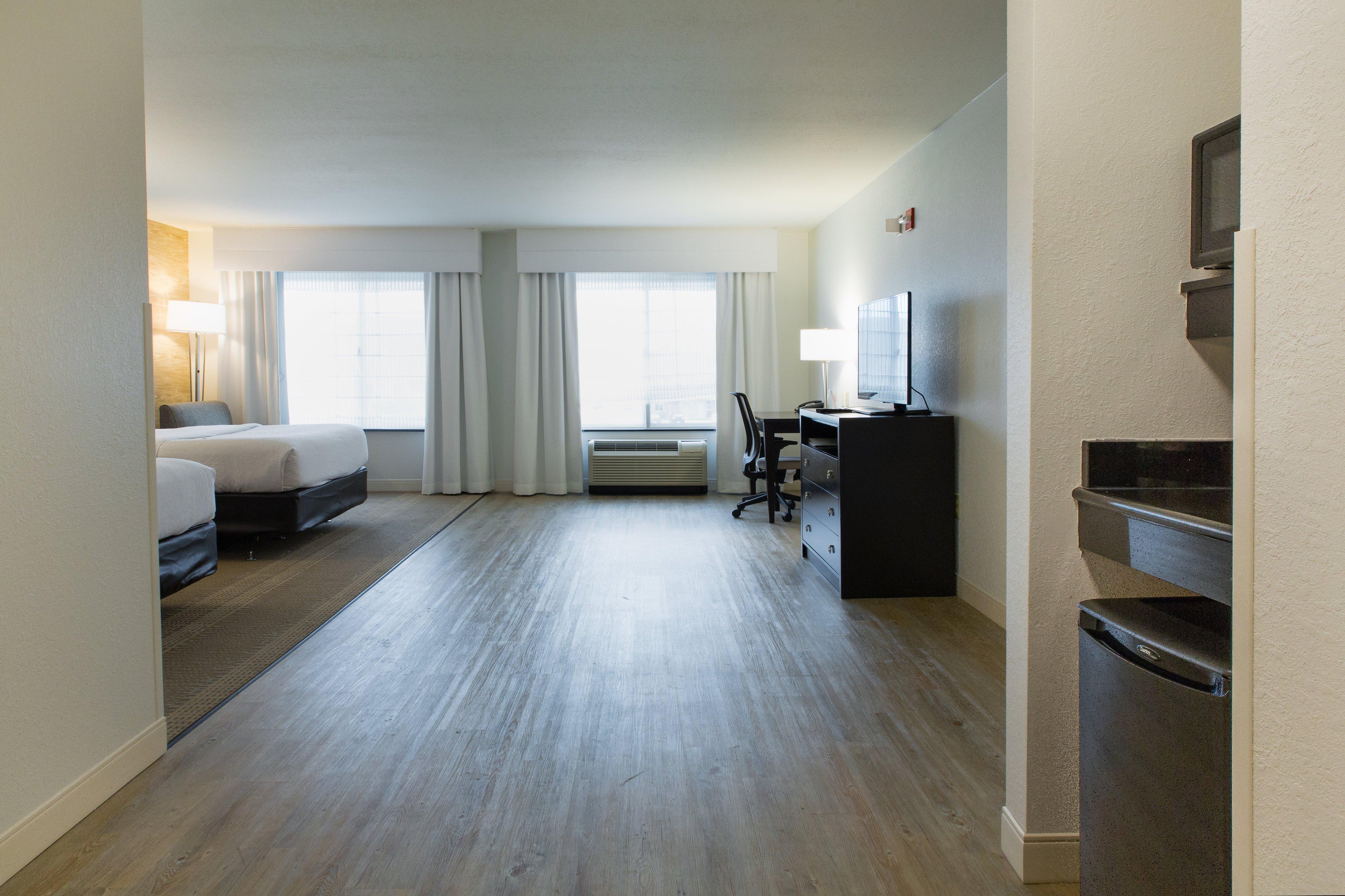 Holiday Inn Hotel & Suites Bloomington Airport By Ihg Ngoại thất bức ảnh