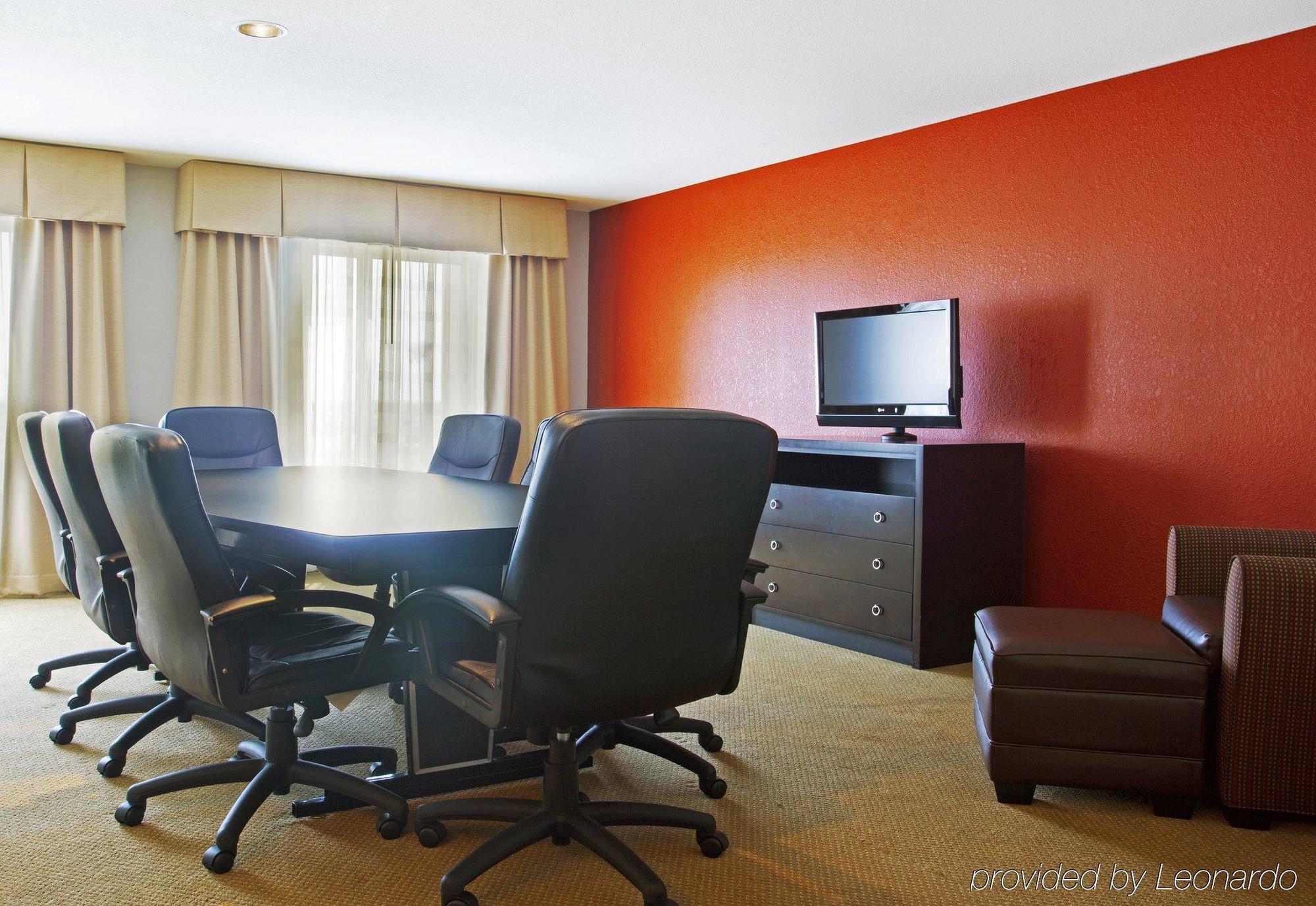Holiday Inn Hotel & Suites Bloomington Airport By Ihg Tiện nghi bức ảnh